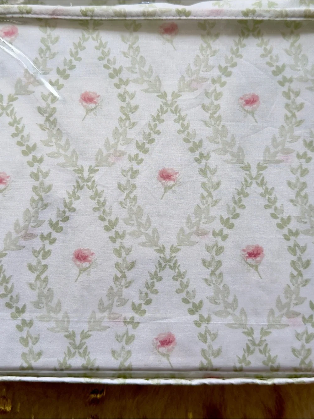 Queen Cotton Sheet Set in White with Pink Rose Print